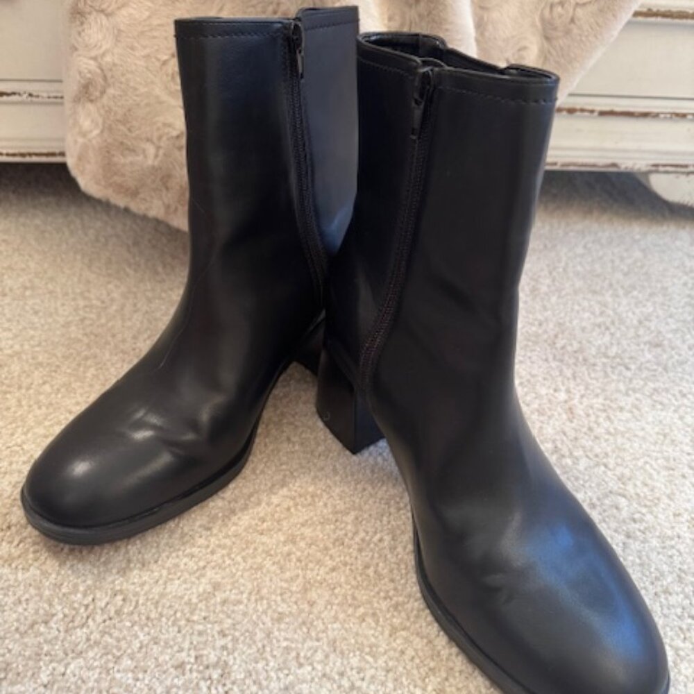Black Nine West Short Boots - Women's 9 1/2